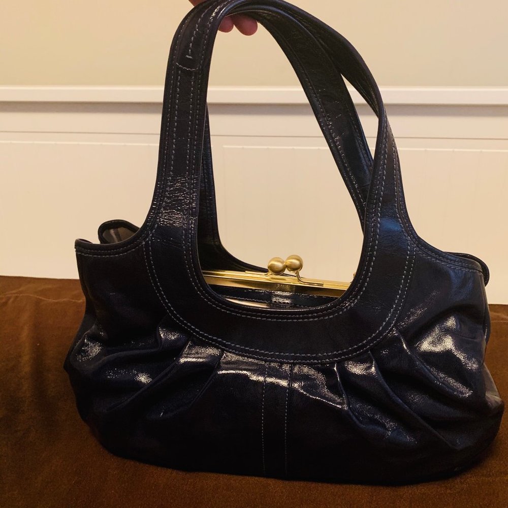 AUTHENTIC COACH ERGO NAVY BLUE PATENT LEATHER PLEATED FRAME BAG